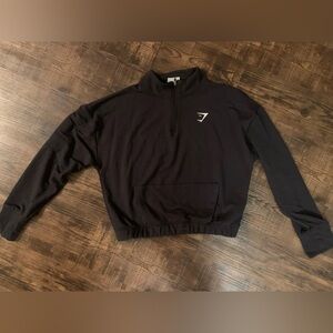 Black Cropped Gymshark Pullover